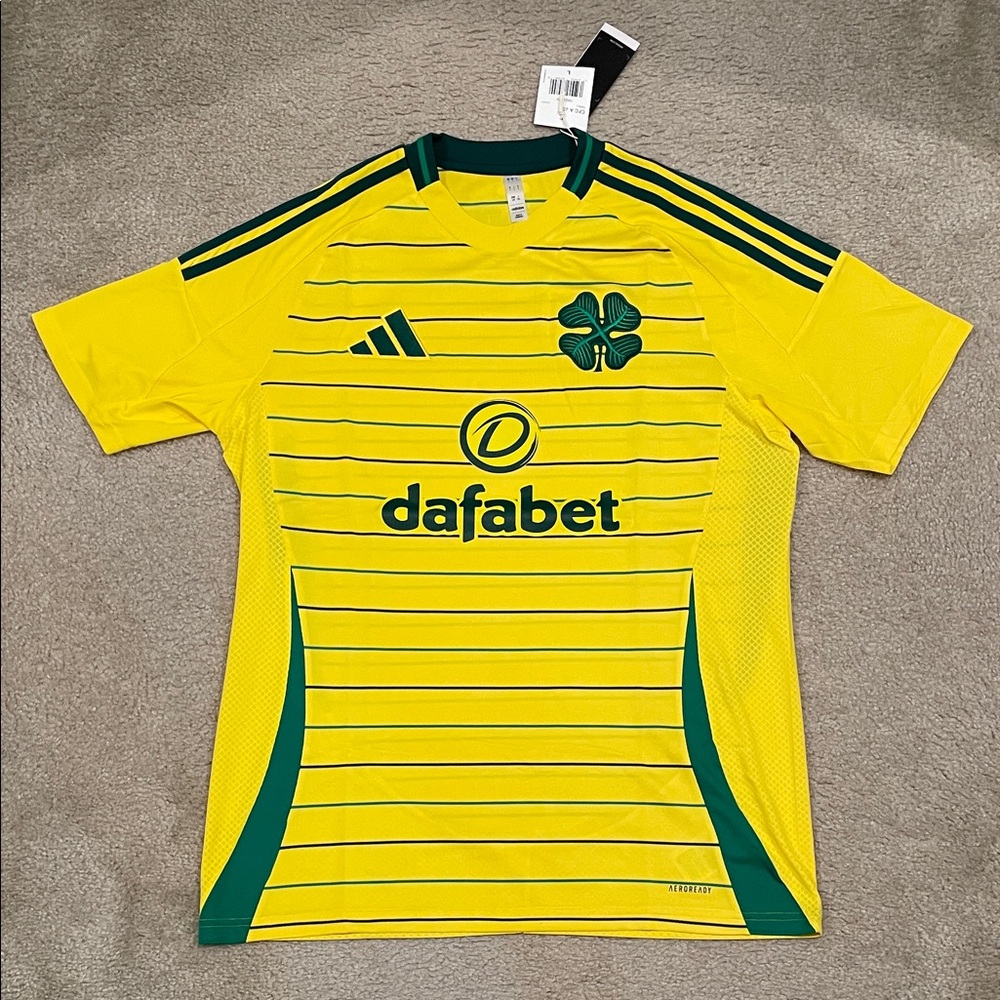 Adidas Celtic 24/25 Away Jersey men size L NWT